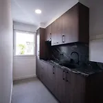 Costa Laxiela *
